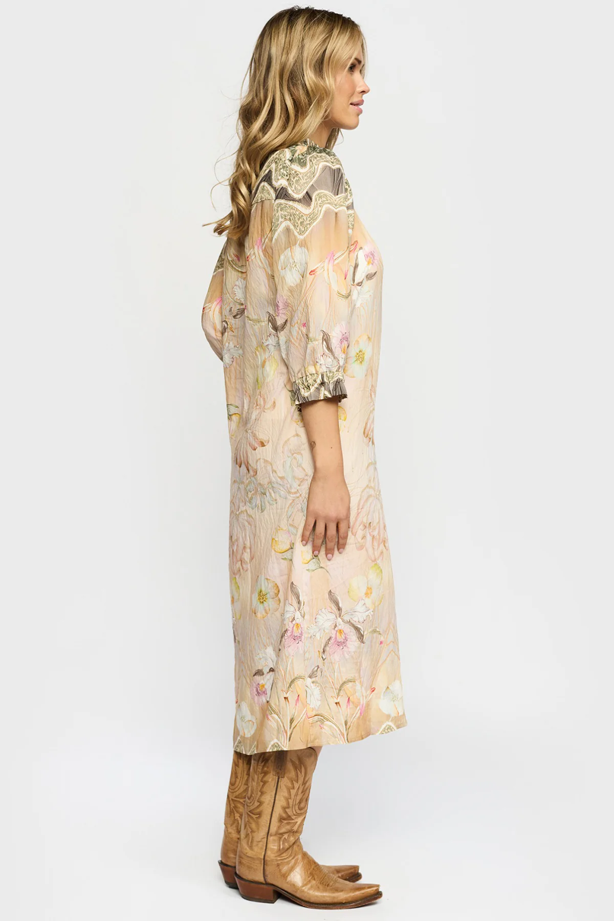 JASMIN - Lang kjole med trekvartærmer og blomster print - Image 2