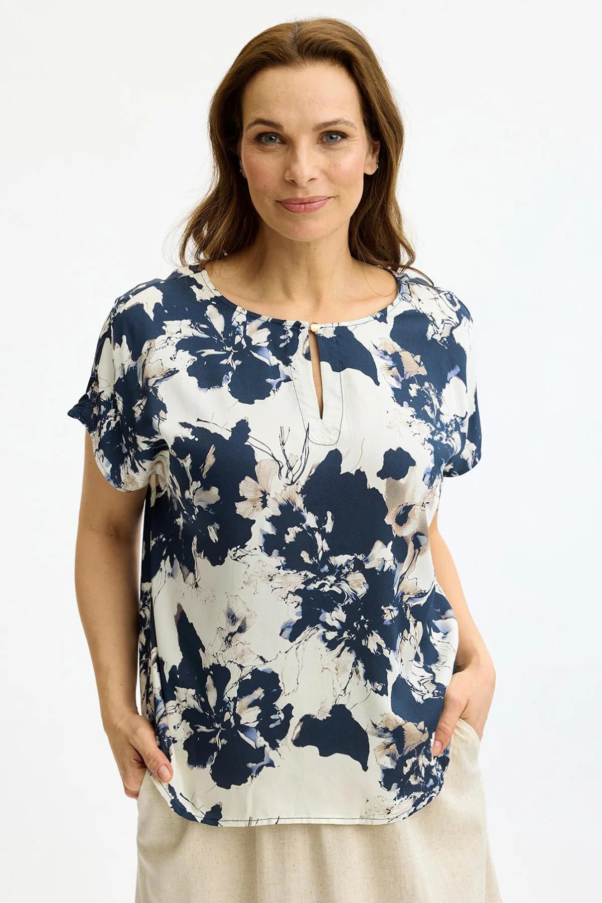 Aya - Bluse med syningsdetaljer