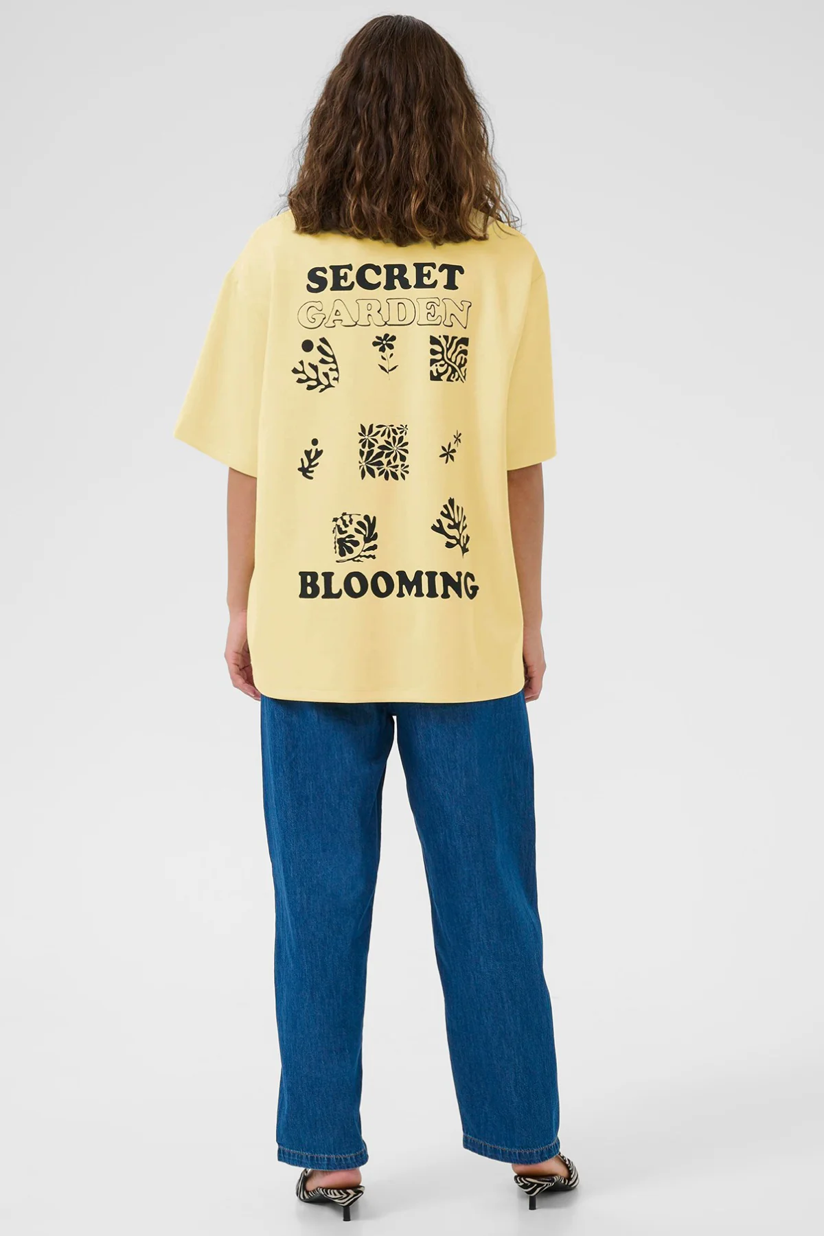 CUgarden - Oversize t-shirt med print på ryggen - Image 4
