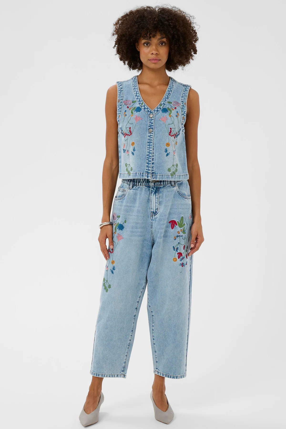Culture CUtiala Aniceta Embroidery Waistcoat - Image 3