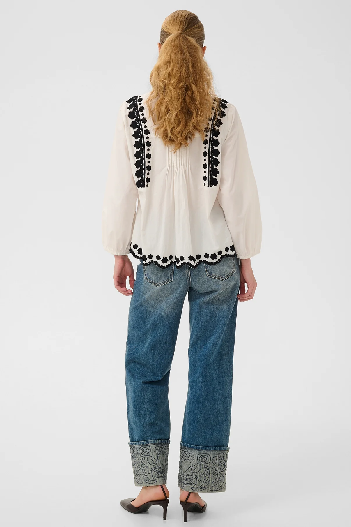 CUviba - Langærmet bluse med broderi - Image 2