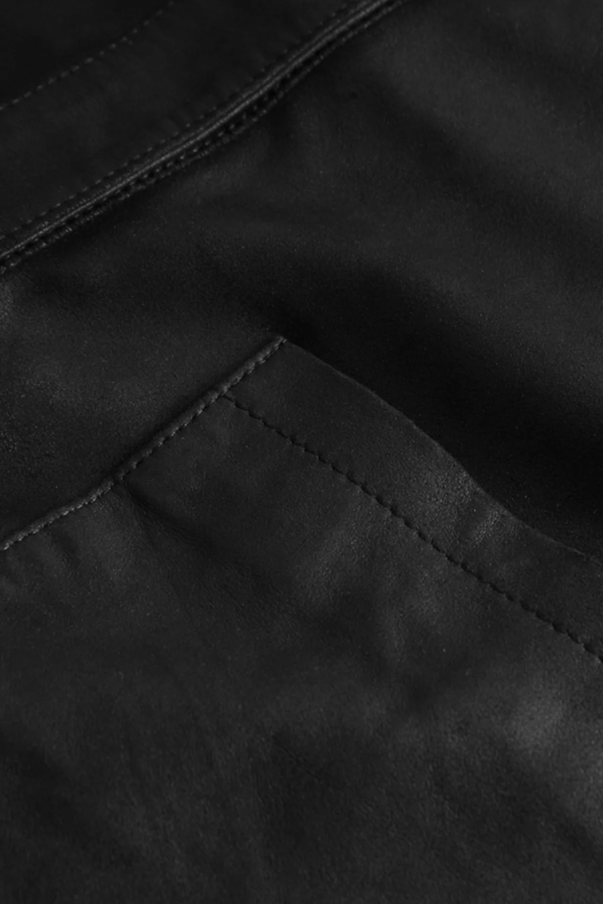 Depeche Sofia oversize læderskjorte - Image 4