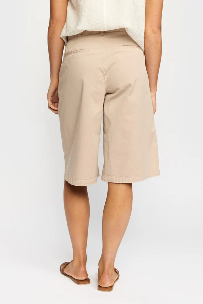 FRIDA - Lange shorts med vide ben - Image 7