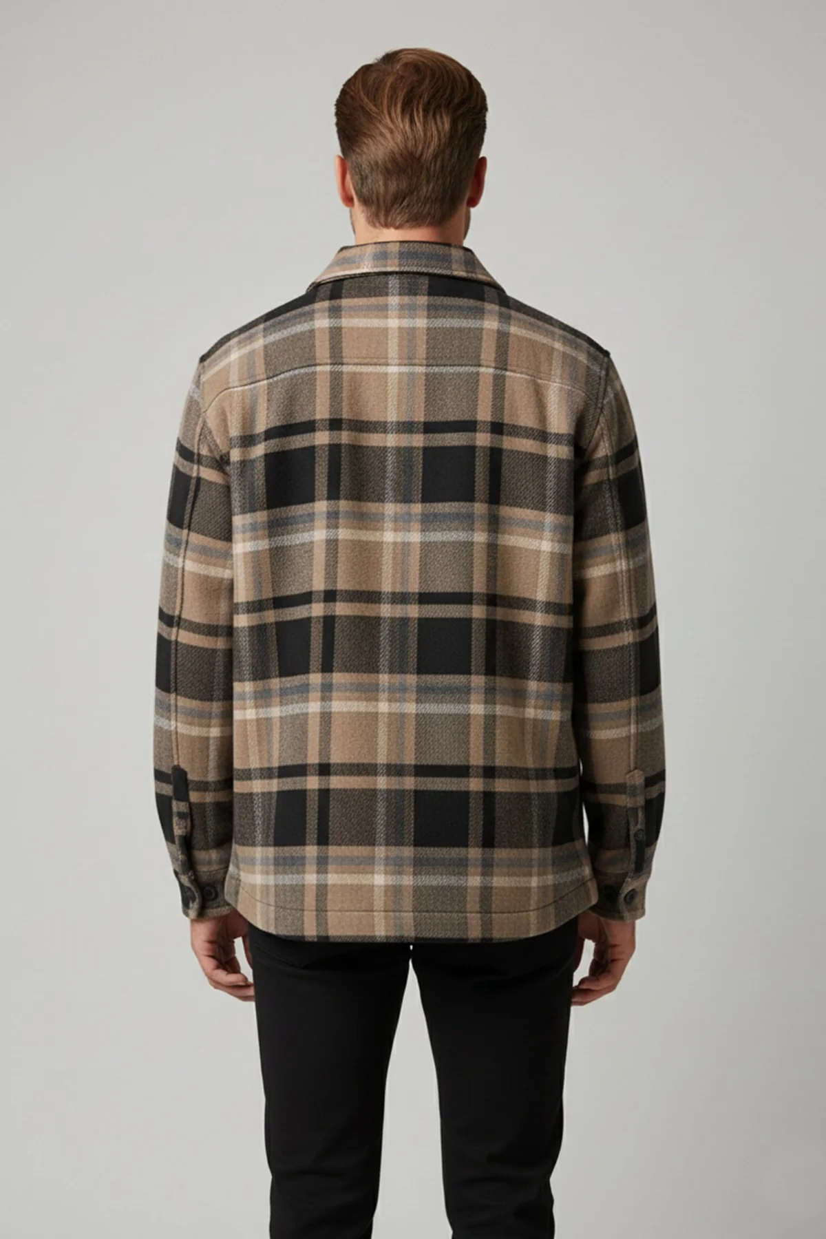 Ternet overshirt med brystlommer i kraftigt materiale - Image 3