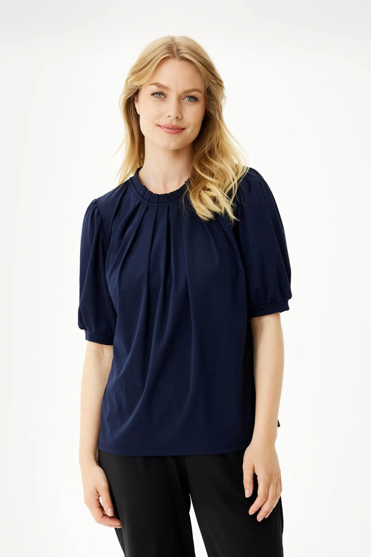 Grazia - Bluse med korte ærmer og rynkedetalje ved halsen - Image 6