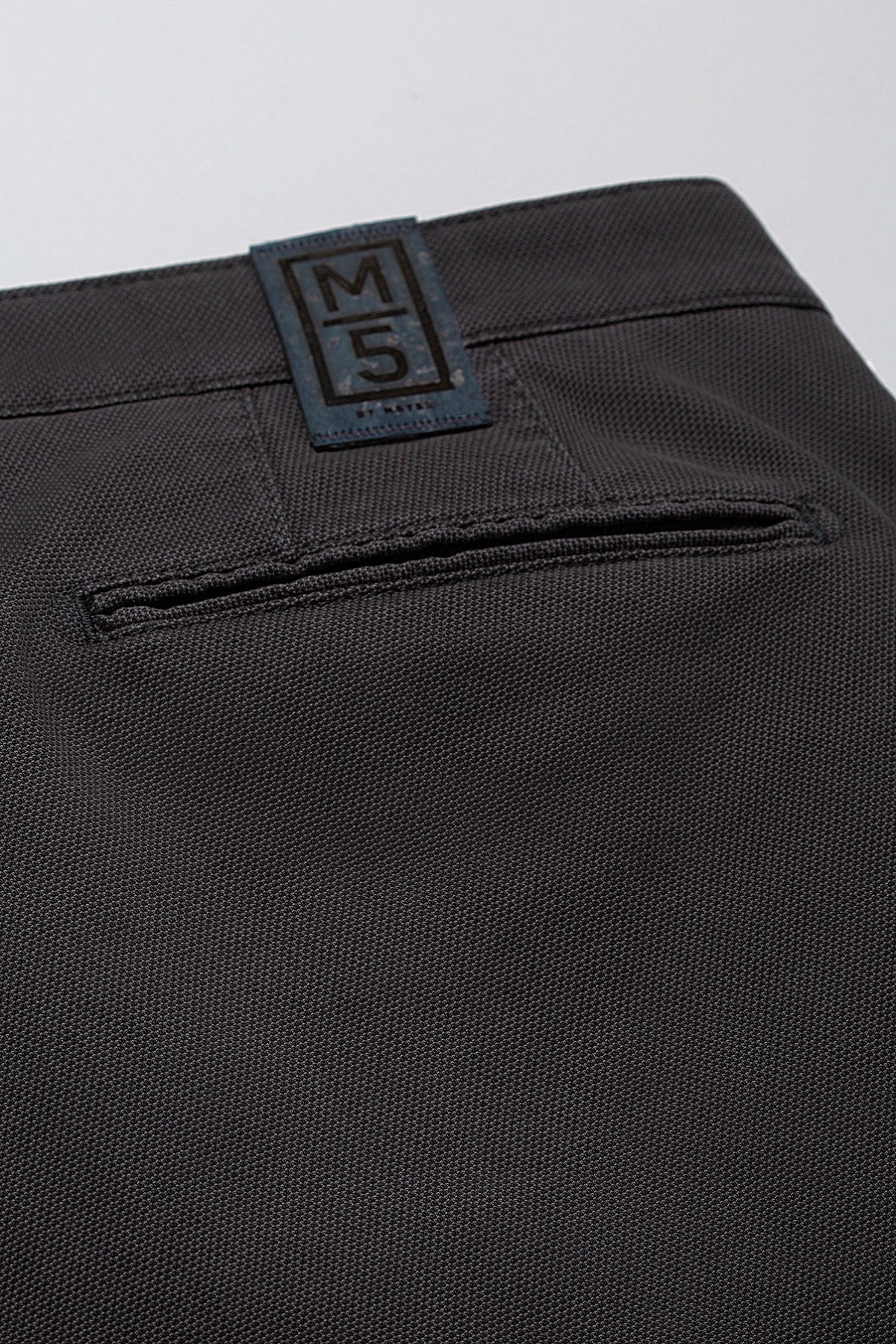 M5 CHINO PLEAT - Image 6