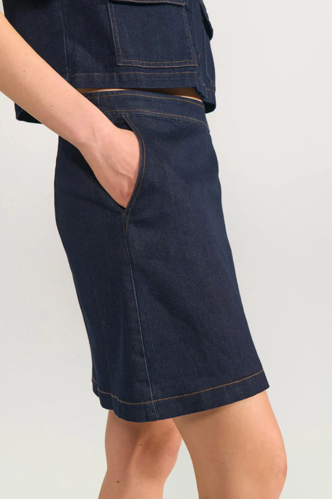 NUALETTA - Kort nederdel med denimlook - Image 5
