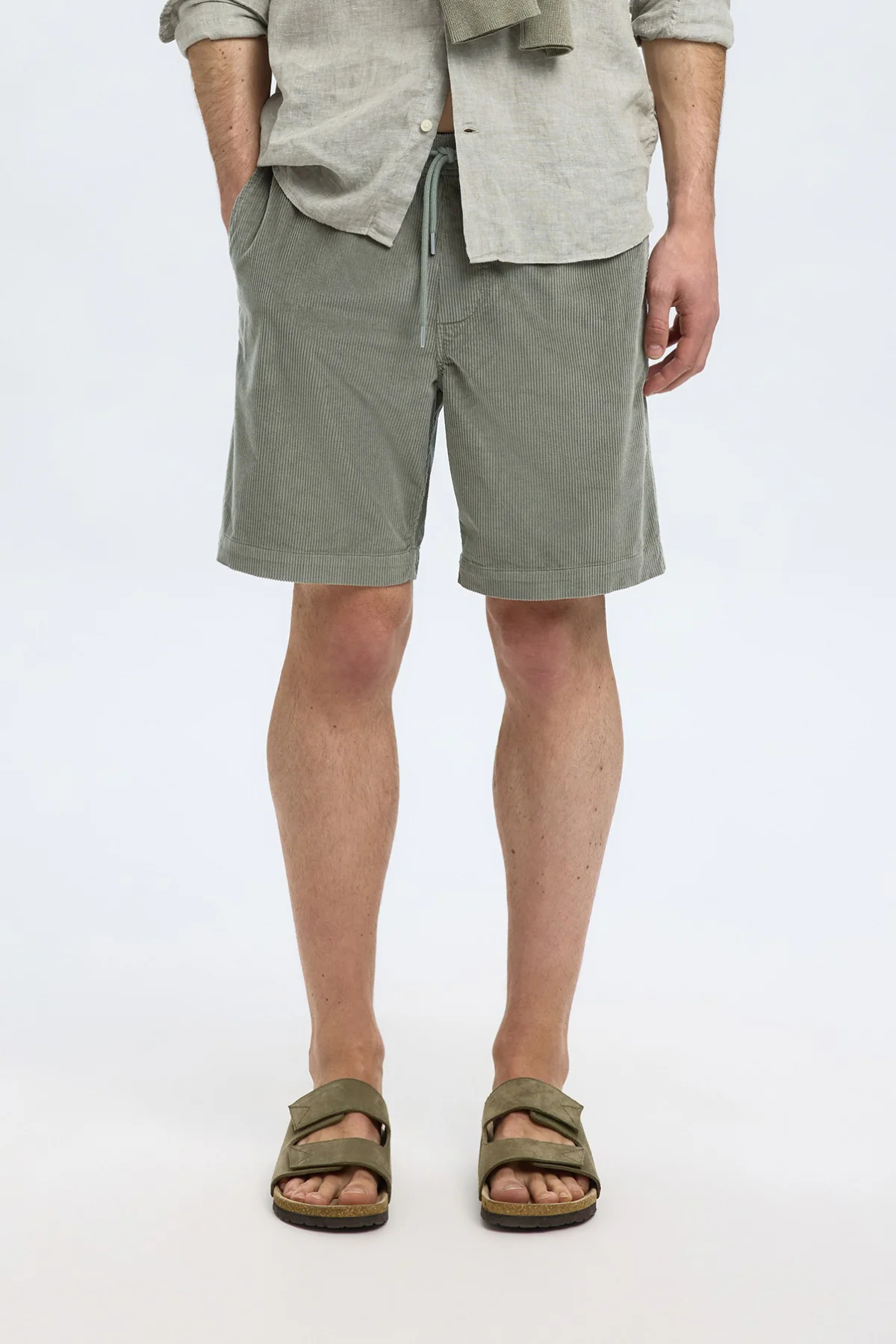 SLHREGULAR-JACE - Fløjlsshorts med lommer og bindebå - Image 13