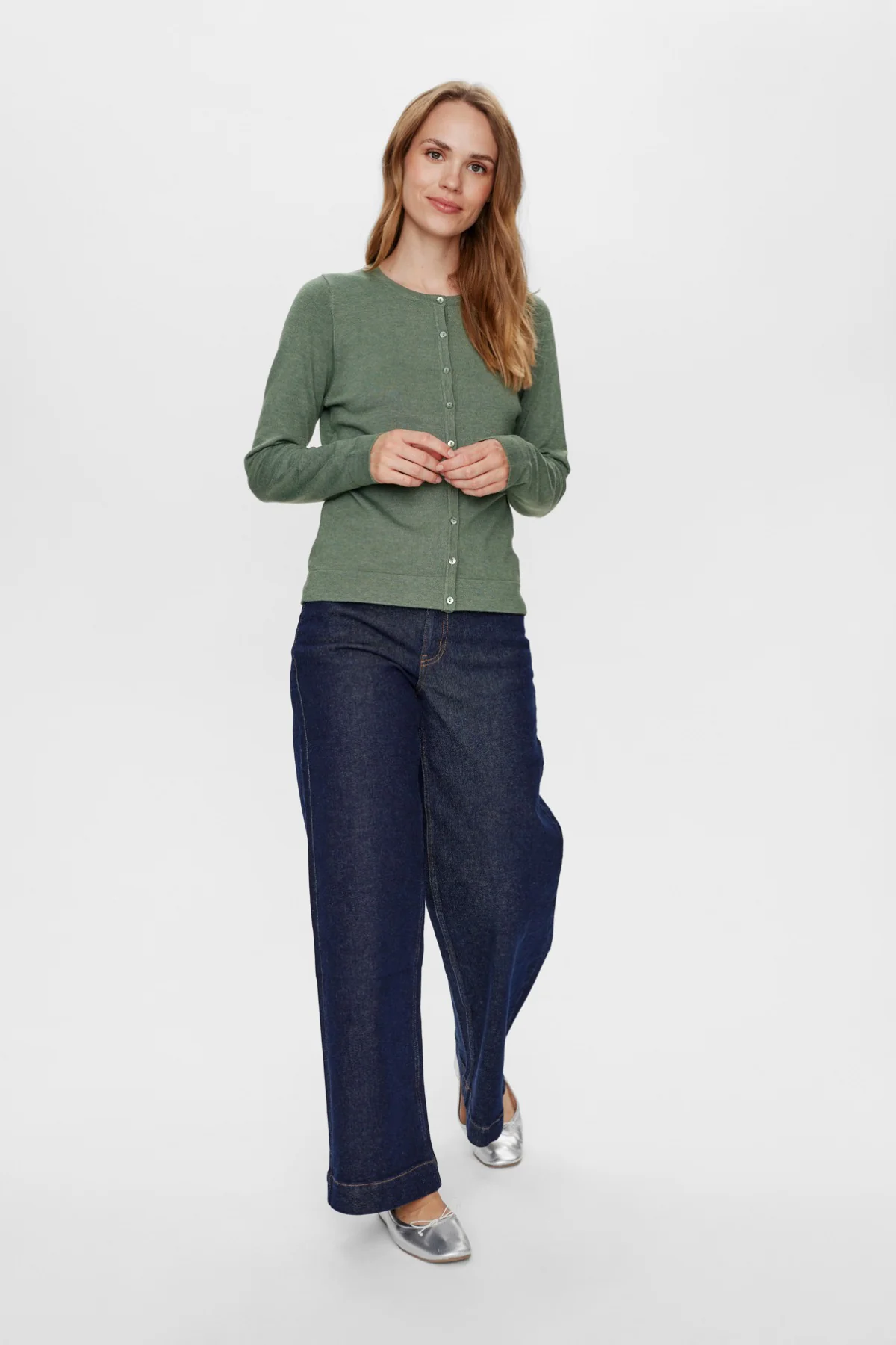 Leda 9902 - Langærmet cardigan med knapper - Image 13
