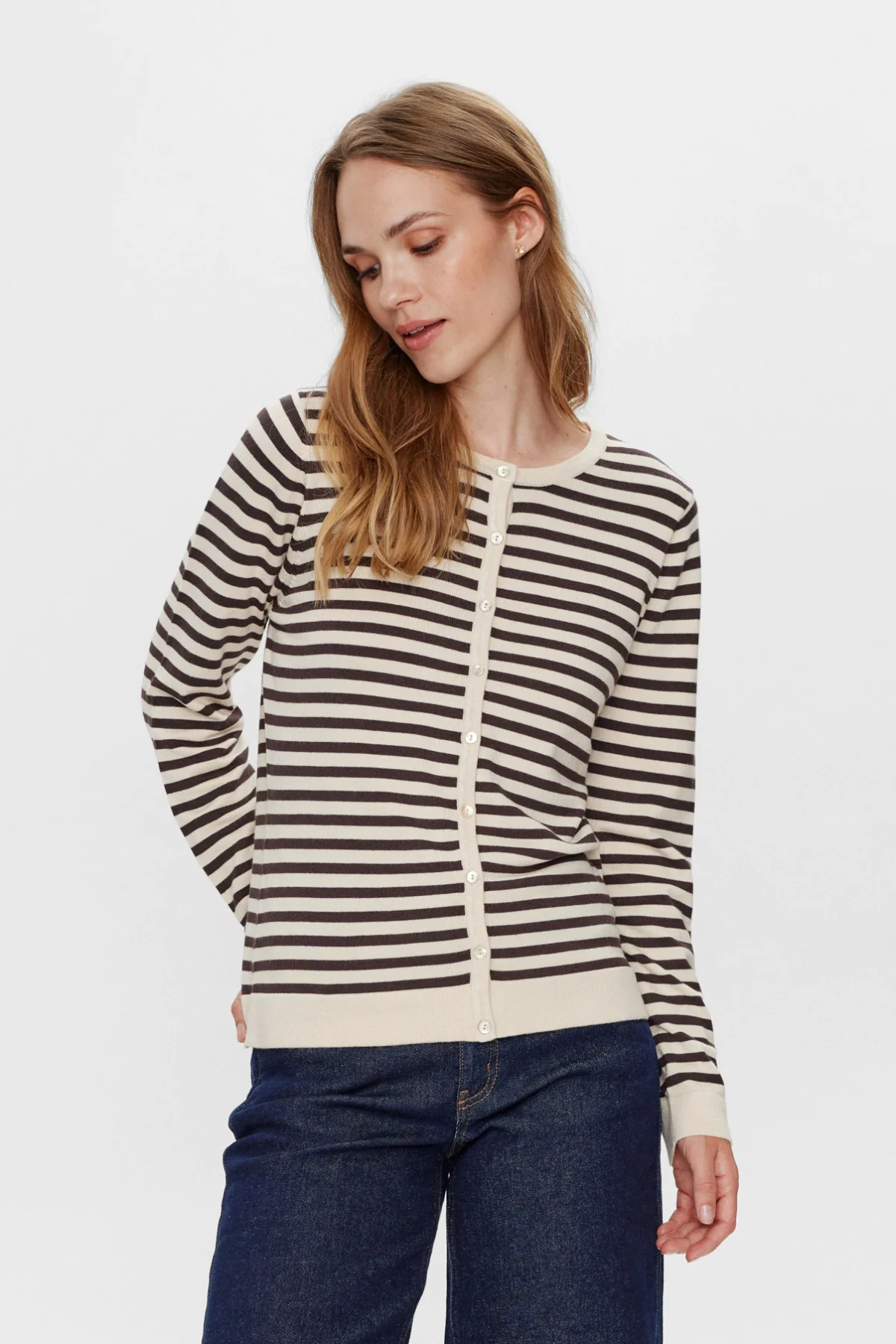Leda 9902 - Langærmet cardigan med knapper - Image 6